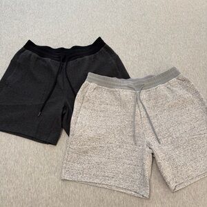 2 Lululemon Men’s At Ease Shorts 7" XL Black + Gray